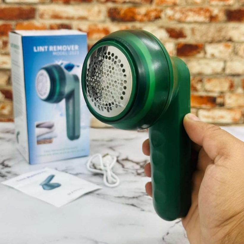 Rechargeable Electric Fabric Lint Remover | Portable Clothes & Sweater Shaver